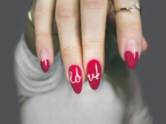 NAIL ART MINIMALISM